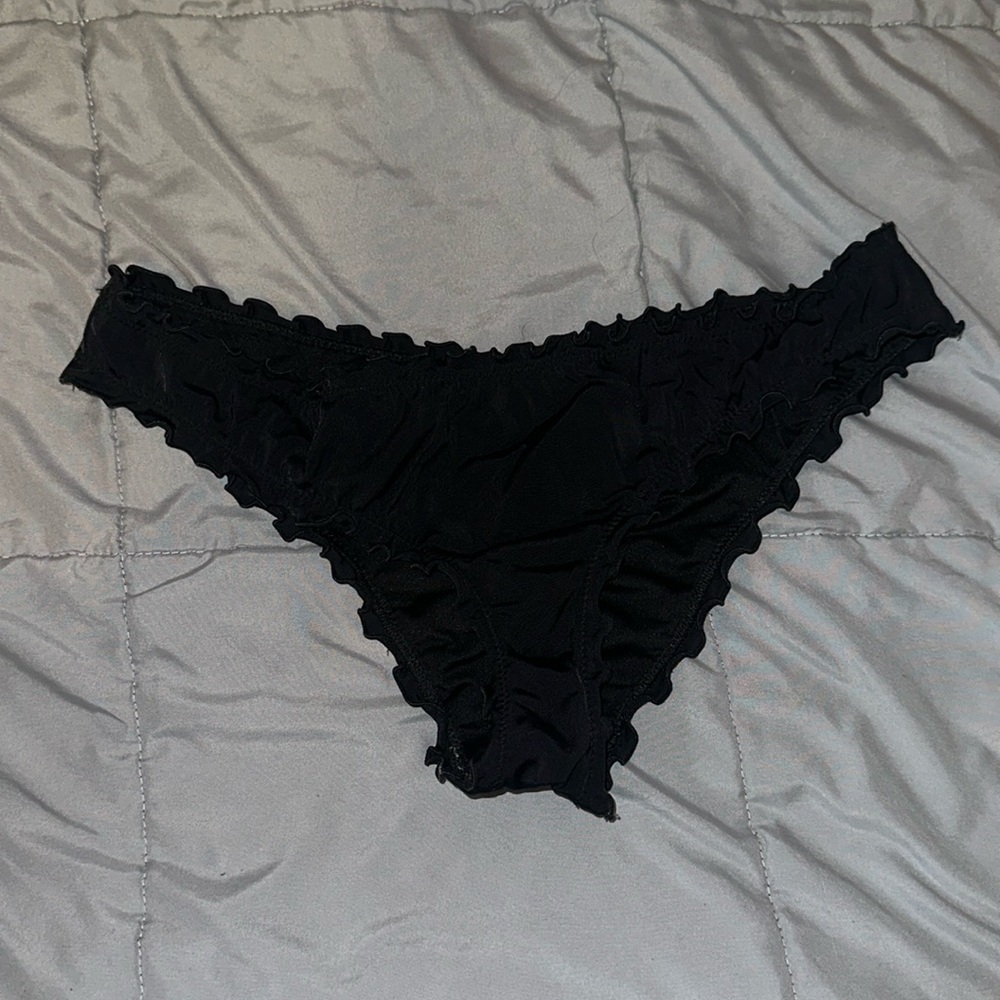 Black ruffle bikini bottoms